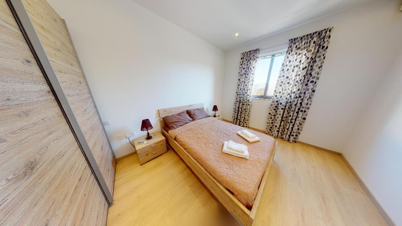 Spacious 2 Bedroom Apartment In Sliema Exterior foto